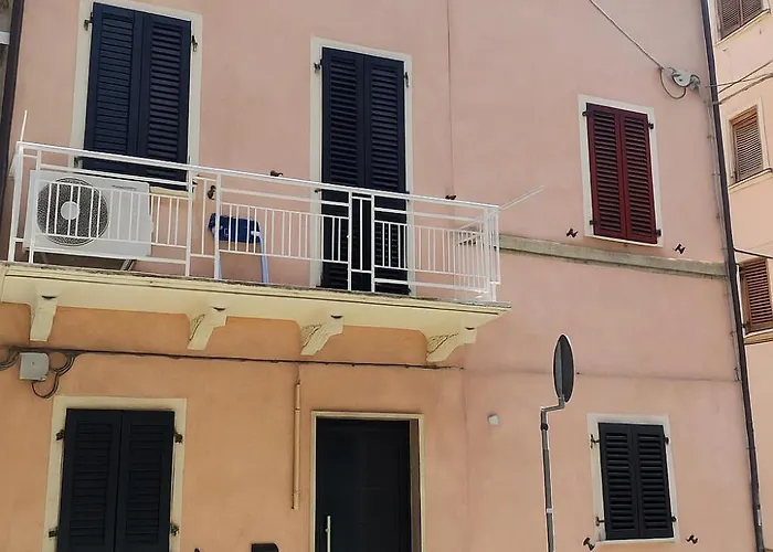 Sbt Centro 圣贝内代托-德尔特龙托