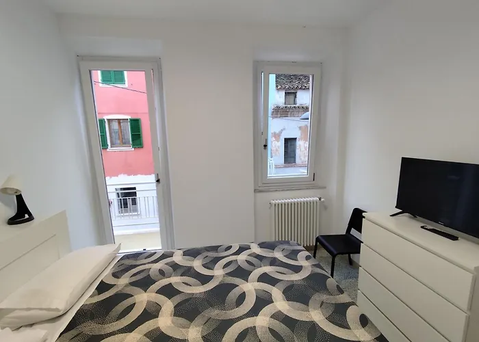 Sbt Centro * 圣贝内代托-德尔特龙托